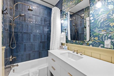 Tiny photo for 58 Pine Street, Shady Cove, OR 97539 (MLS # 220211422)