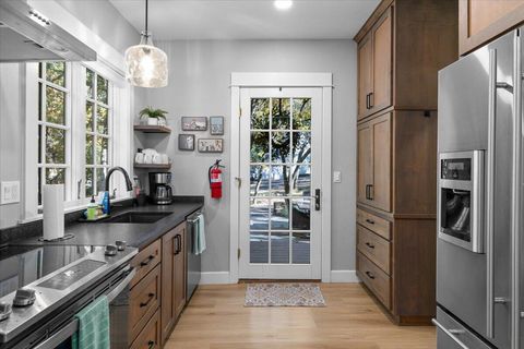 Tiny photo for 58 Pine Street, Shady Cove, OR 97539 (MLS # 220211422)