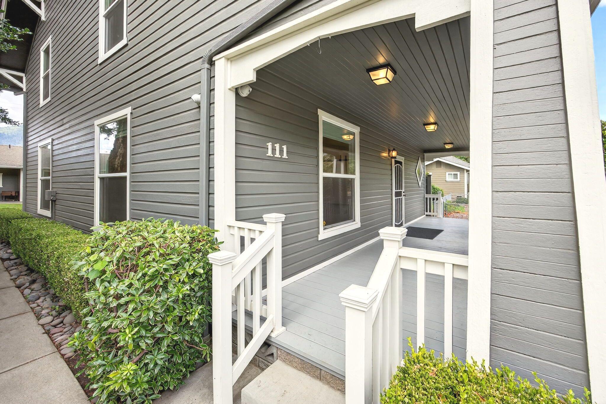 Carner And Sabins Addition To Woodville - Commercial Sale