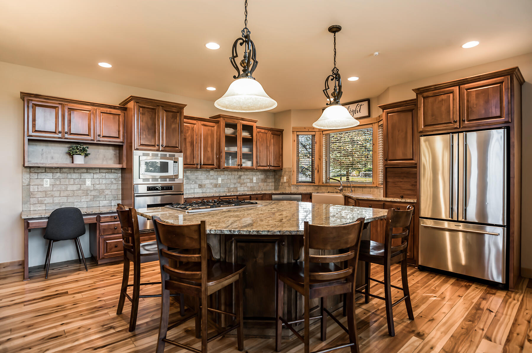 Eagle Crest - Residential