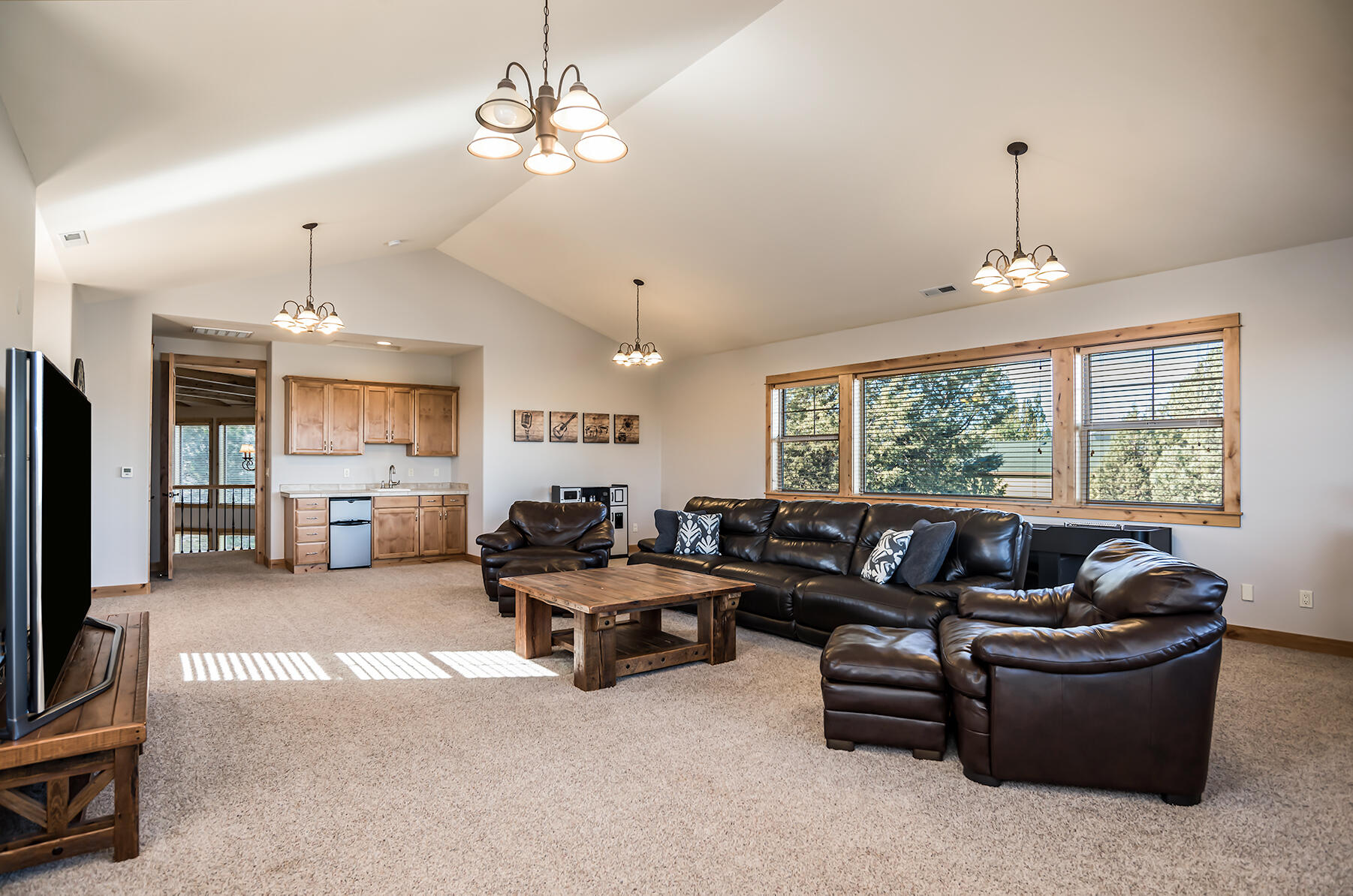 Eagle Crest - Residential