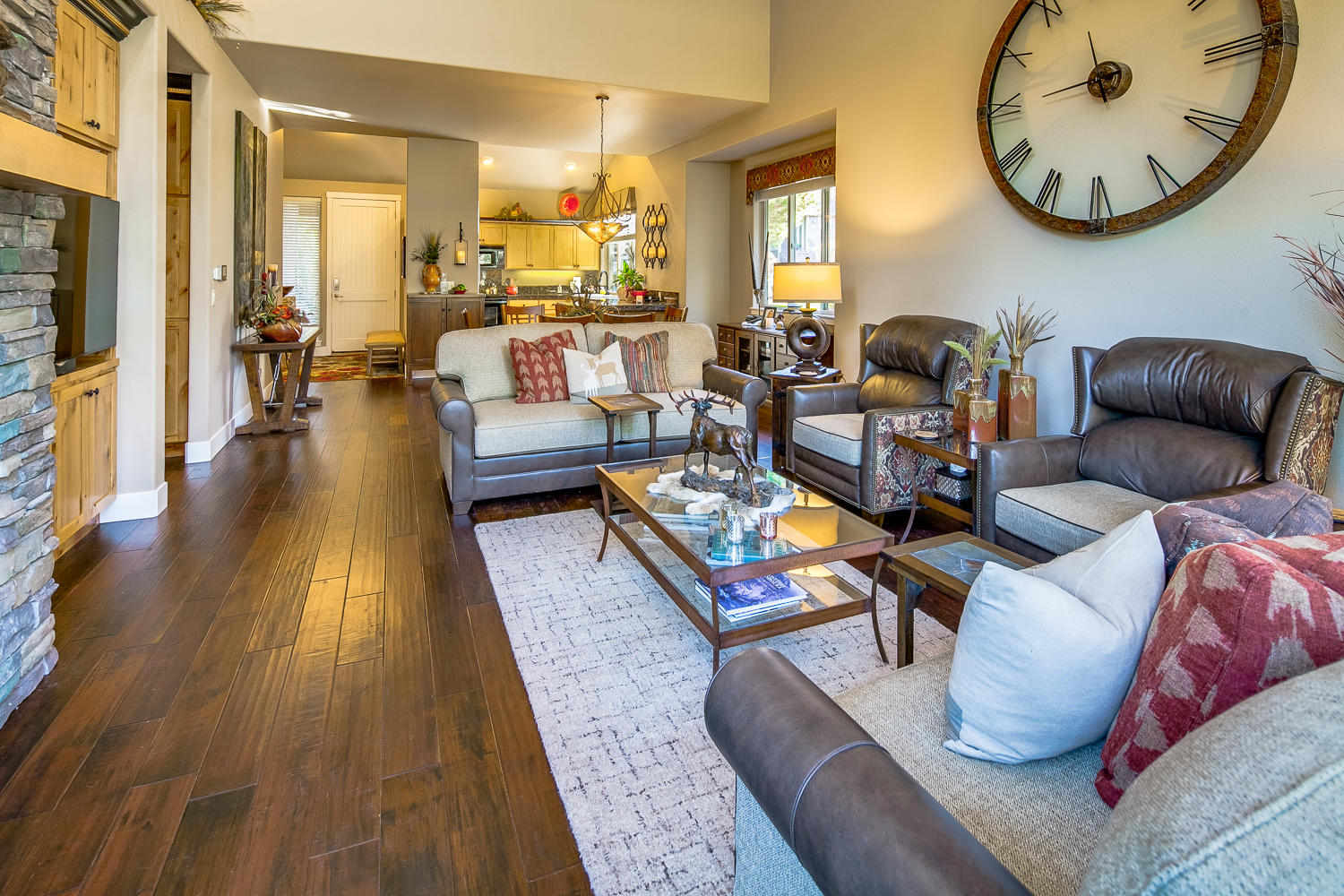 Eagle Crest - Residential