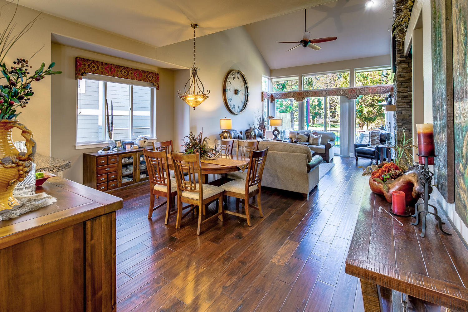 Eagle Crest - Residential