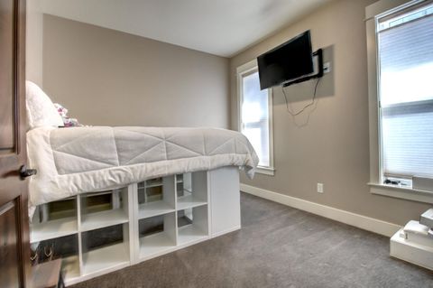 Tiny photo for 3835 Creek Mont Drive, Medford, OR 97504 (MLS # 220213150)