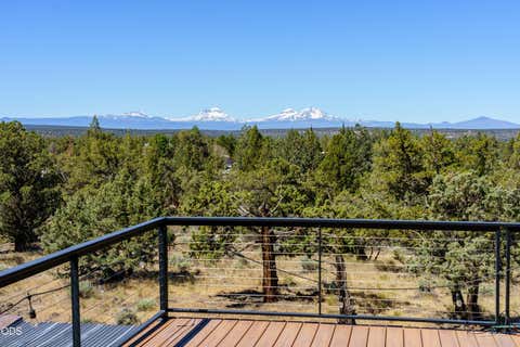 Tiny photo for 4855 NW 57th Street, Redmond, OR 97756 (MLS # 220223298)