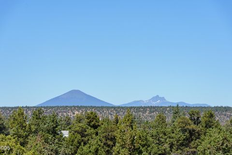 Tiny photo for 4855 NW 57th Street, Redmond, OR 97756 (MLS # 220223298)