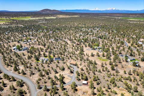 Tiny photo for 4855 NW 57th Street, Redmond, OR 97756 (MLS # 220223298)