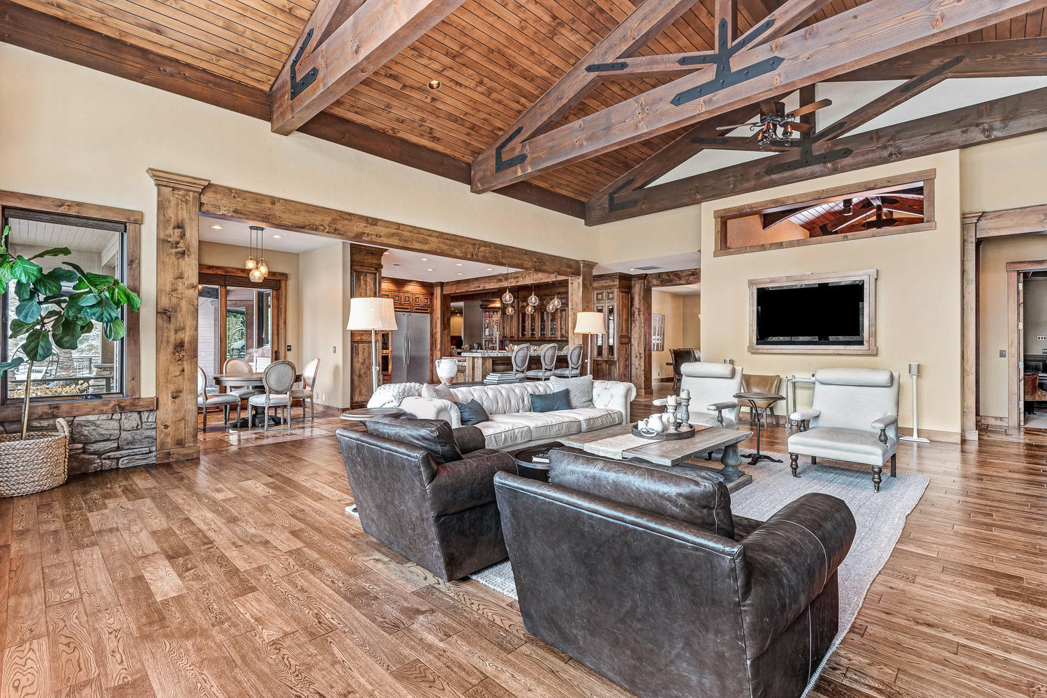 River Rim - Residential