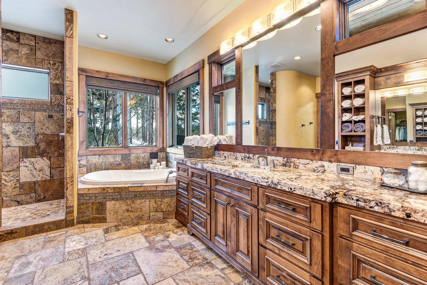 River Rim - Residential