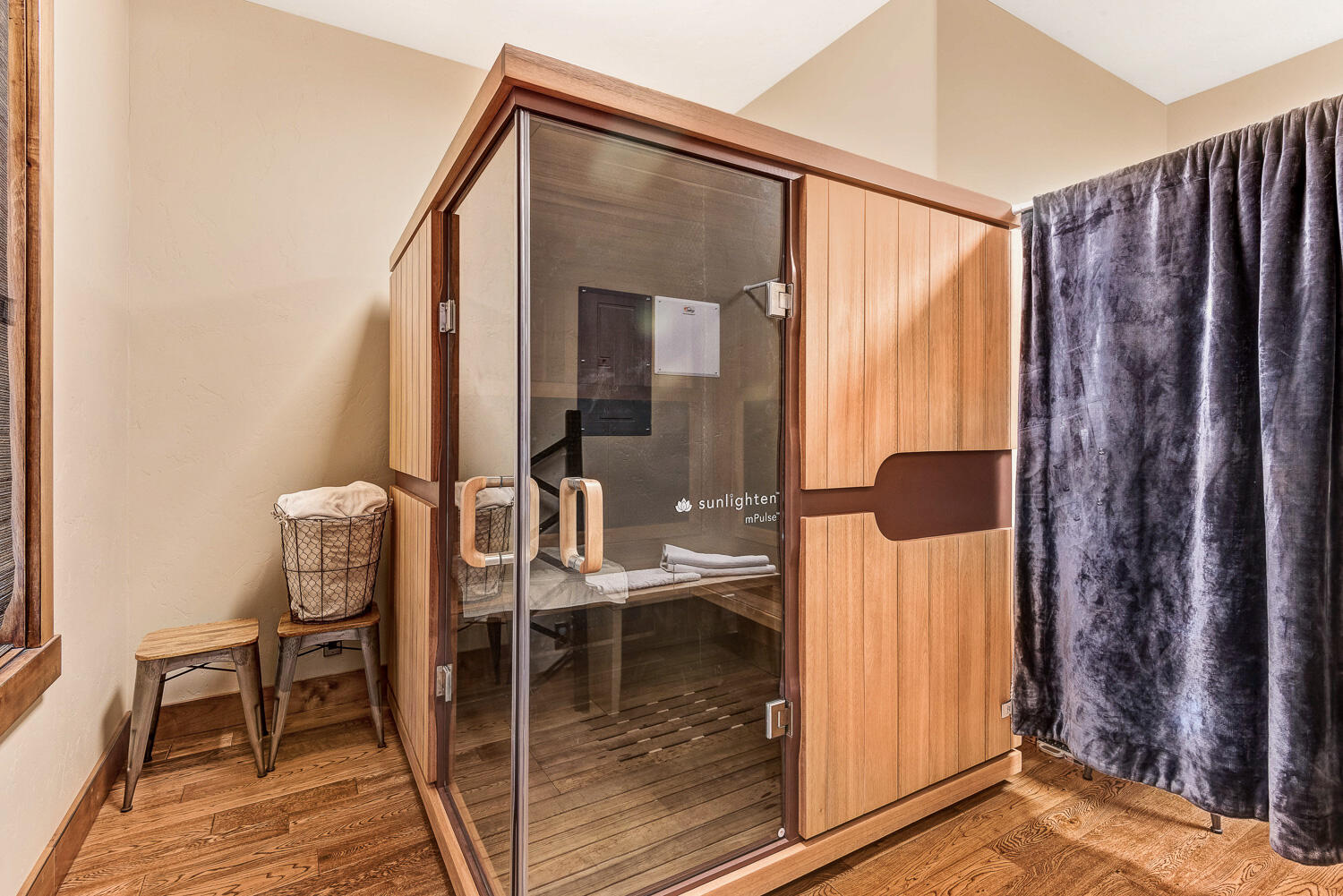 River Rim - Residential