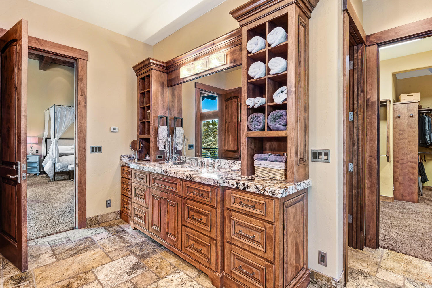 River Rim - Residential