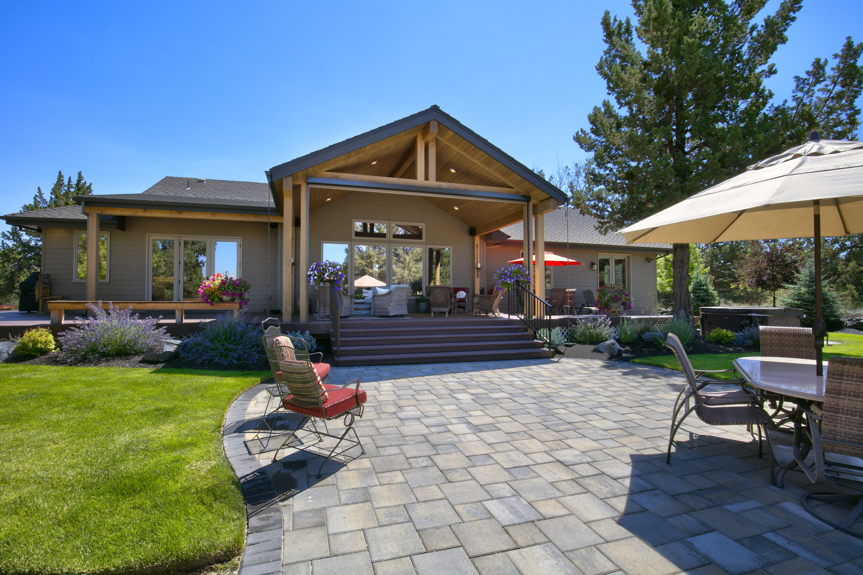 Lovestone Acres - Residential