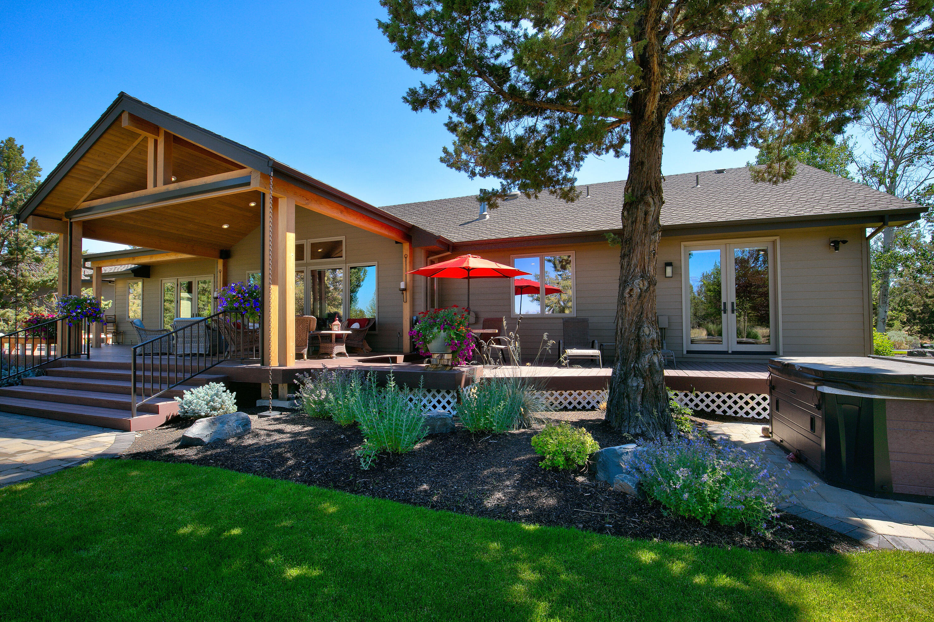 Lovestone Acres - Residential