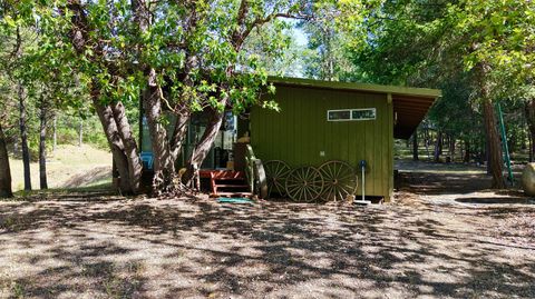 Tiny photo for 13007 Perry Road, Central Point, OR 97502 (MLS # 220216715)