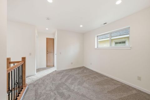 Tiny photo for 337 W Jefferson Avenue #1, Sisters, OR 97759 (MLS # 220216999)