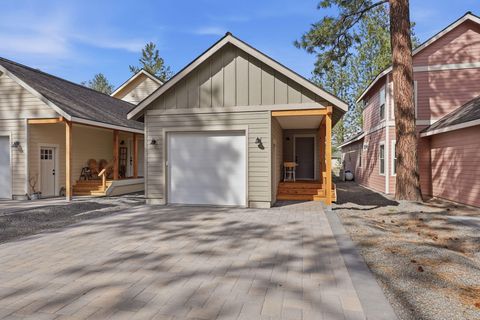 Tiny photo for 337 W Jefferson Avenue #1, Sisters, OR 97759 (MLS # 220216999)