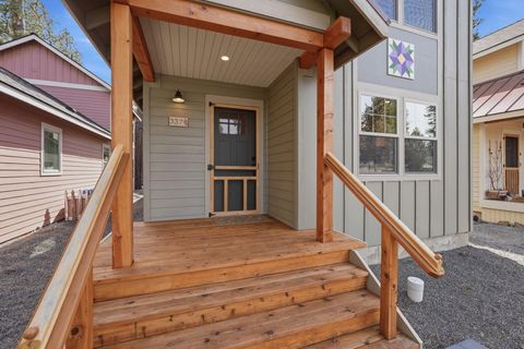 Tiny photo for 337 W Jefferson Avenue #1, Sisters, OR 97759 (MLS # 220216999)