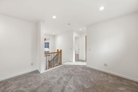 Tiny photo for 337 W Jefferson Avenue #1, Sisters, OR 97759 (MLS # 220216999)