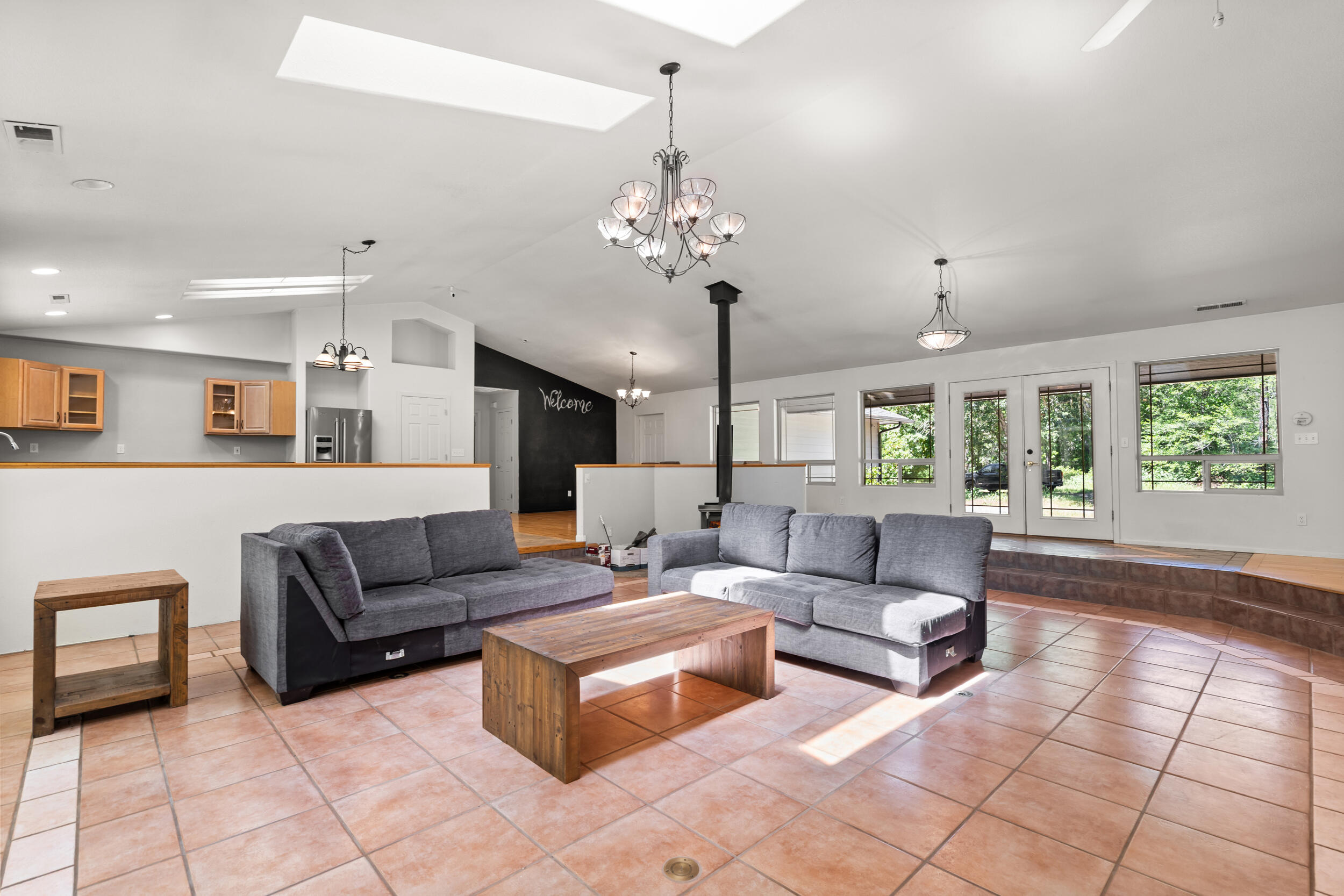 2525 Leland Road