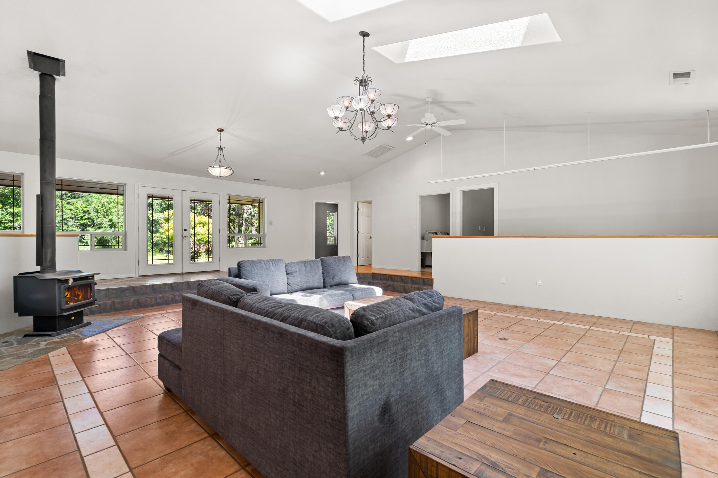 2525 Leland Road