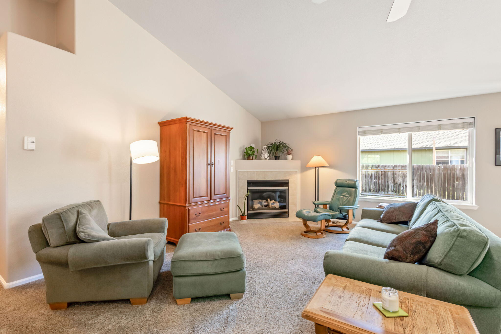 1942 NW Jackpine Place