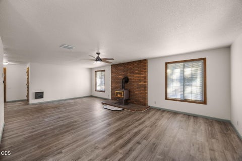 Tiny photo for 52300 Glenwood Drive, La Pine, OR 97739 (MLS # 220229844)