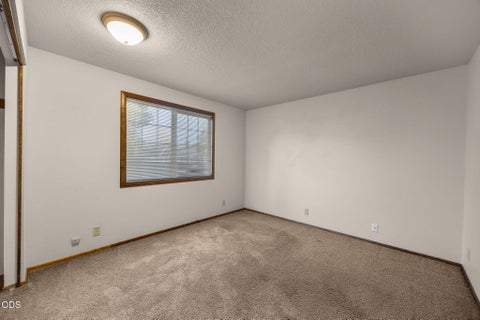 Tiny photo for 52300 Glenwood Drive, La Pine, OR 97739 (MLS # 220229844)