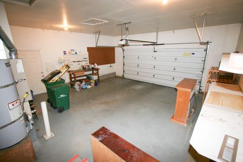 Tiny photo for 167 Peach Street, Klamath Falls, OR 97601 (MLS # 220212745)