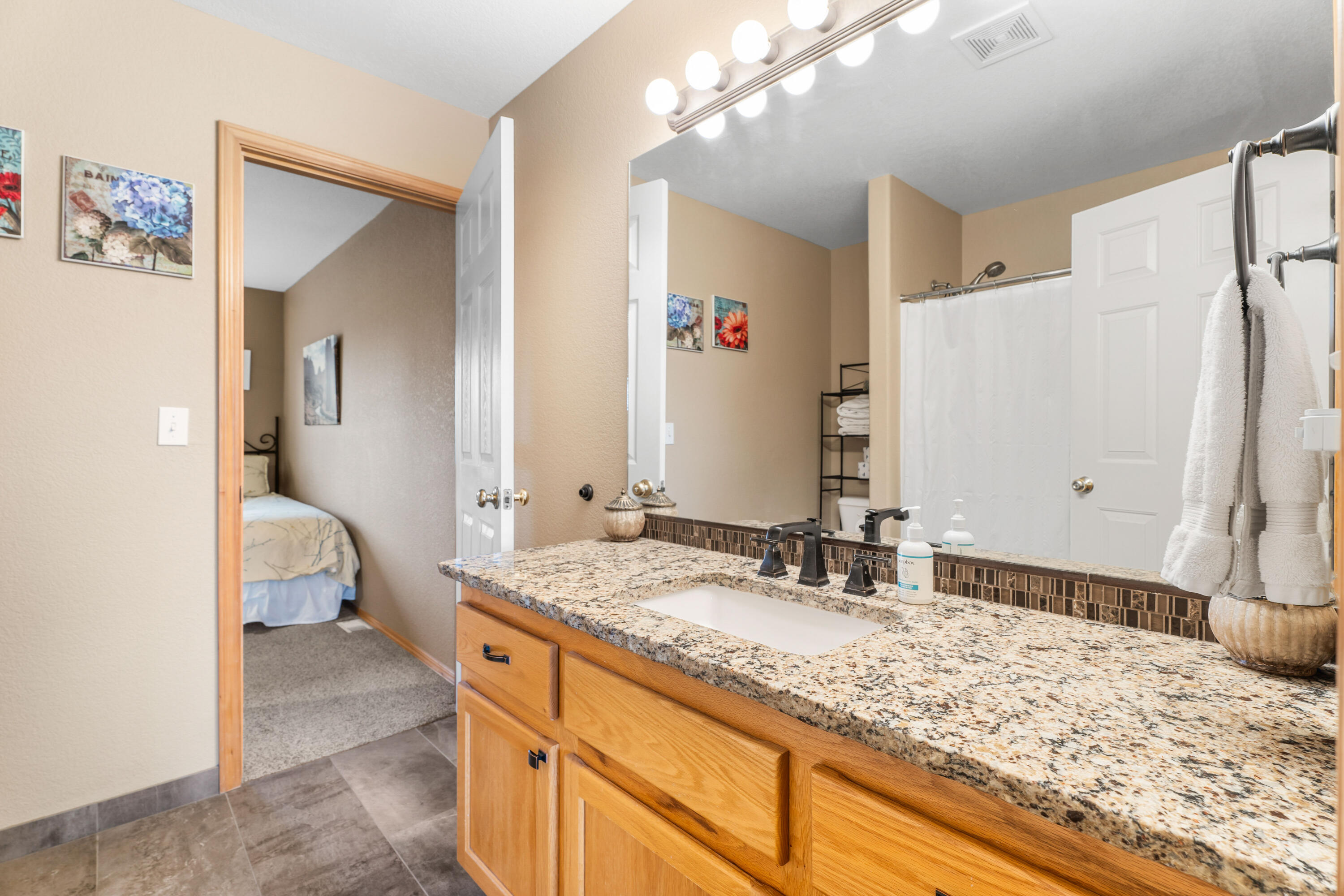 Eagle Crest - Residential