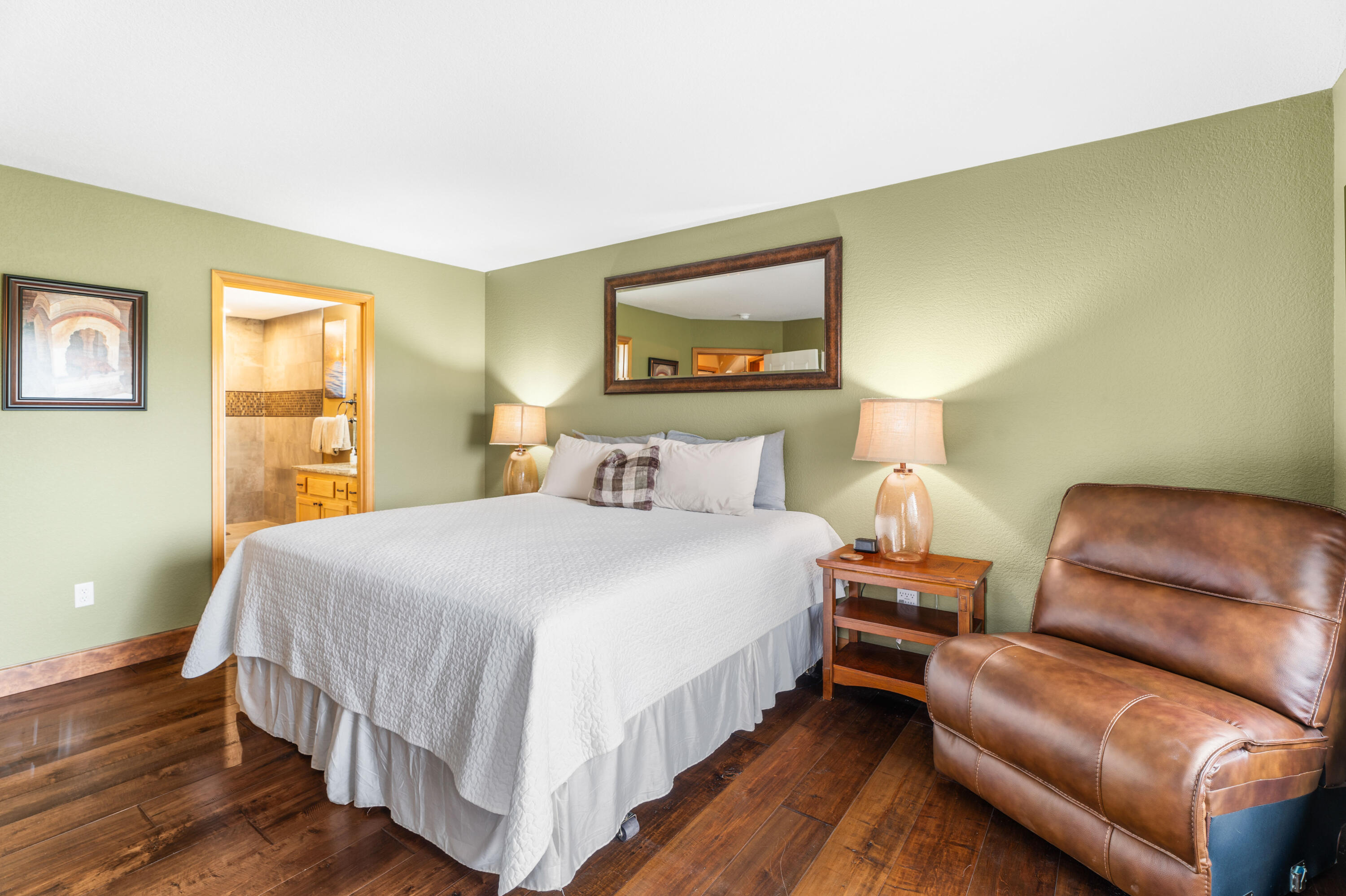 Eagle Crest - Residential