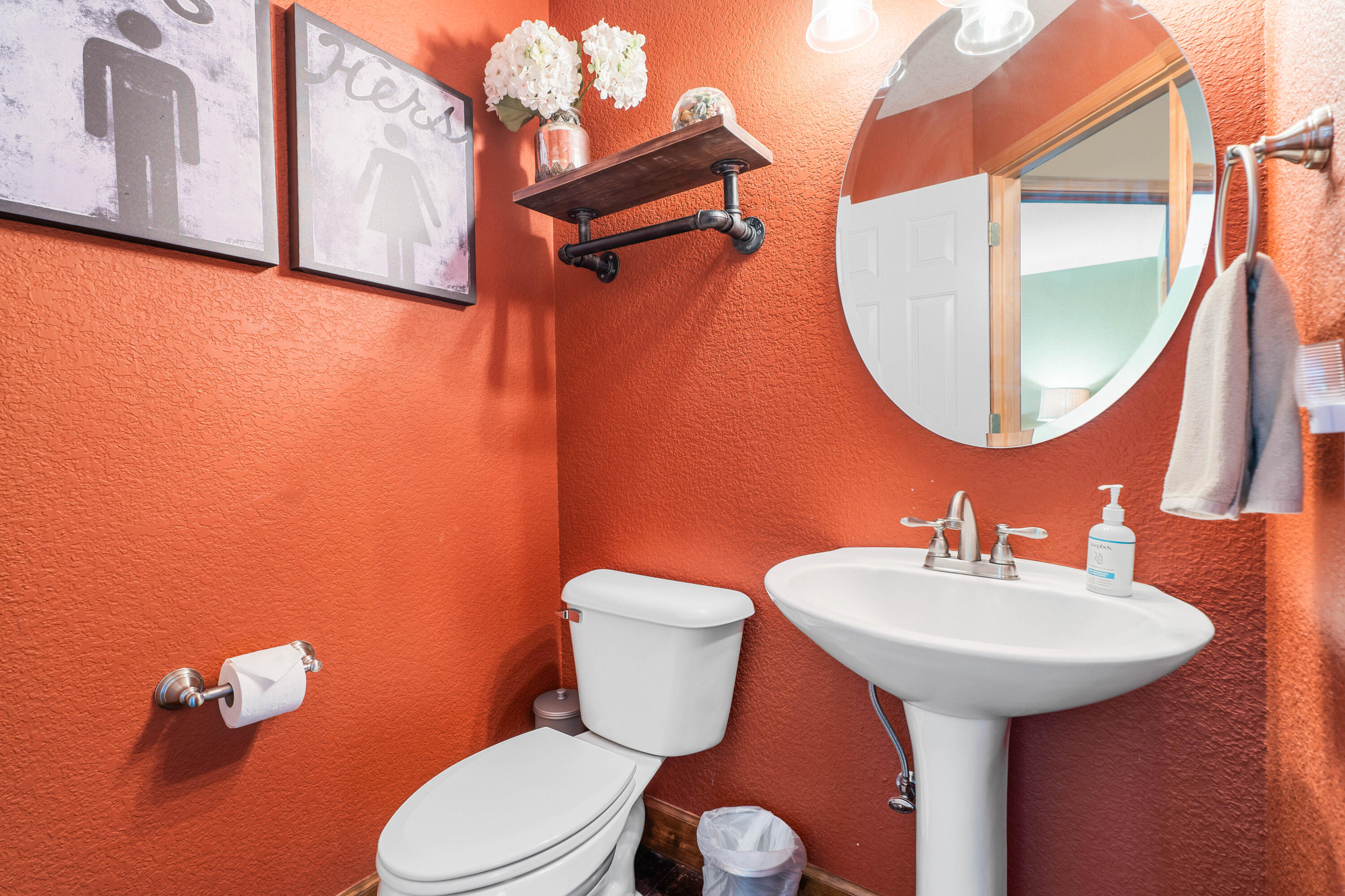 Eagle Crest - Residential