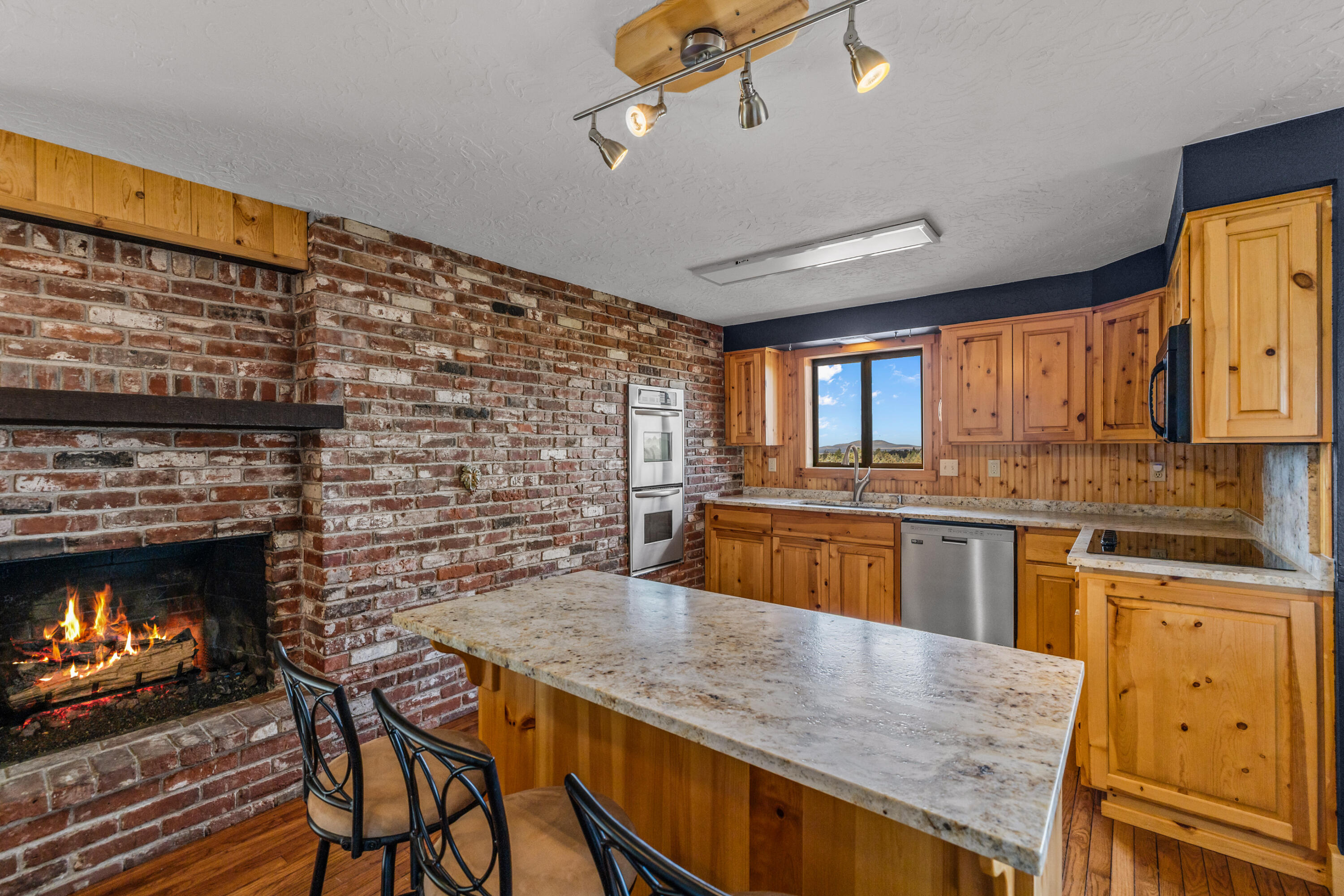 Howells Hilltop - Residential