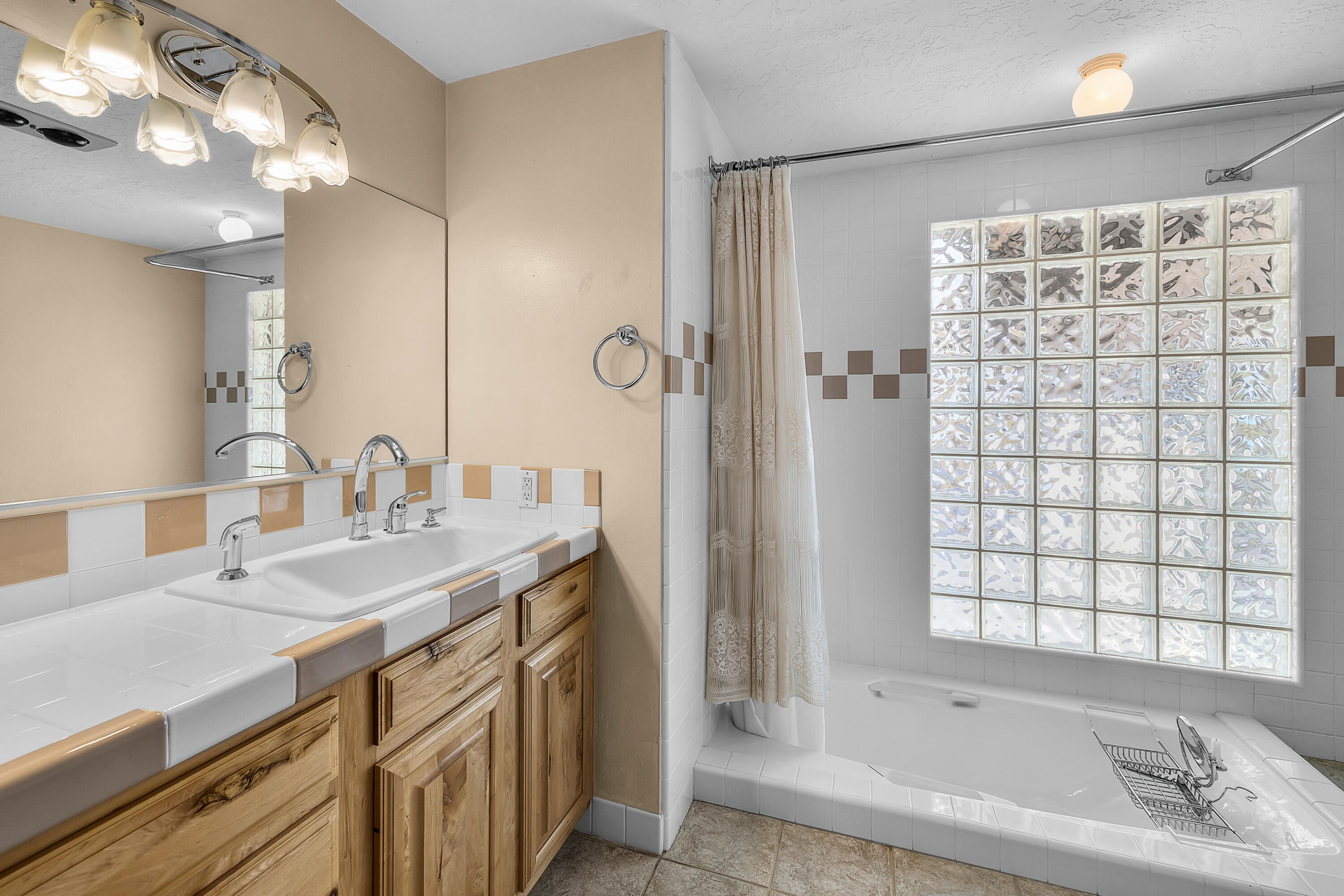 Howells Hilltop - Residential