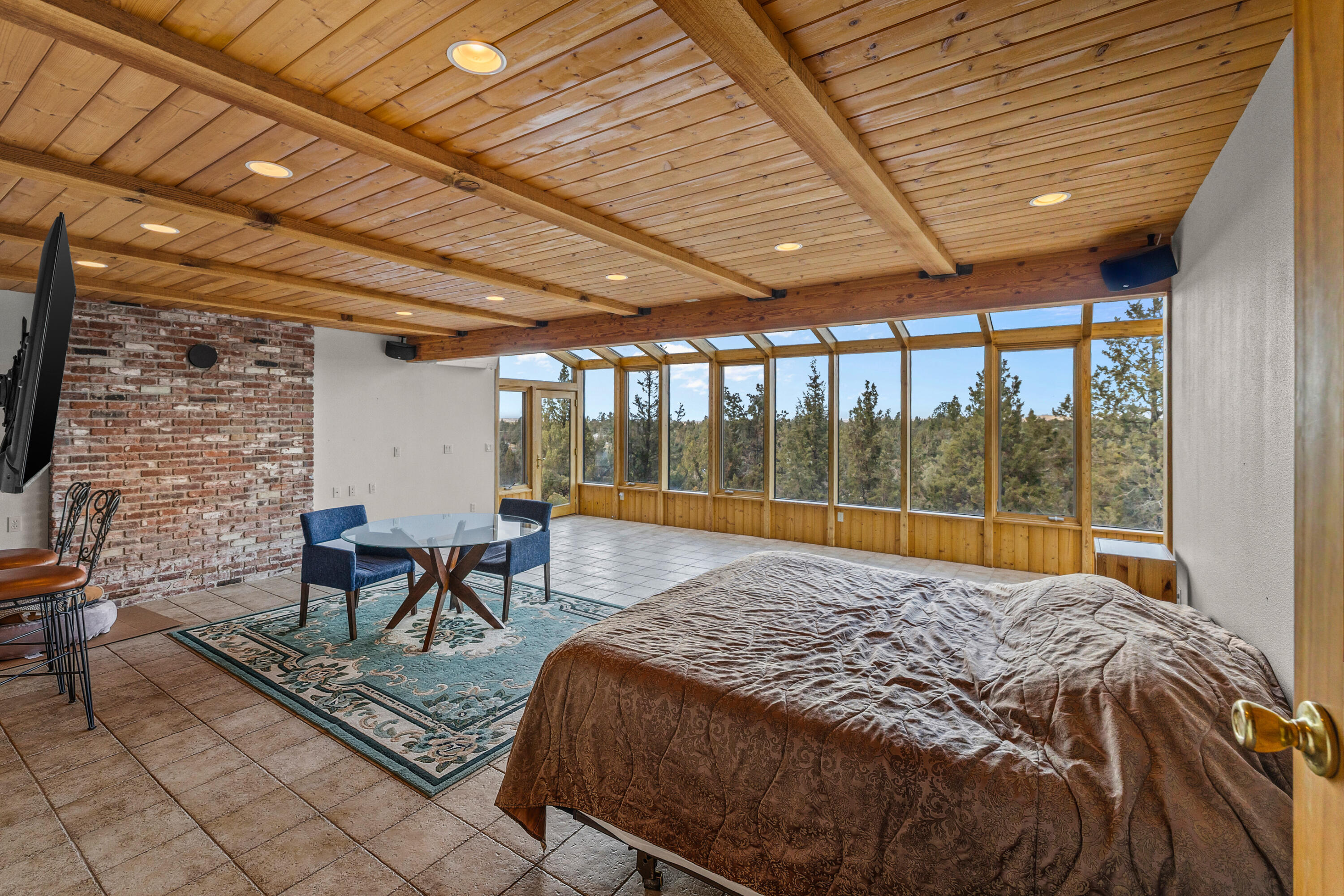 Howells Hilltop - Residential