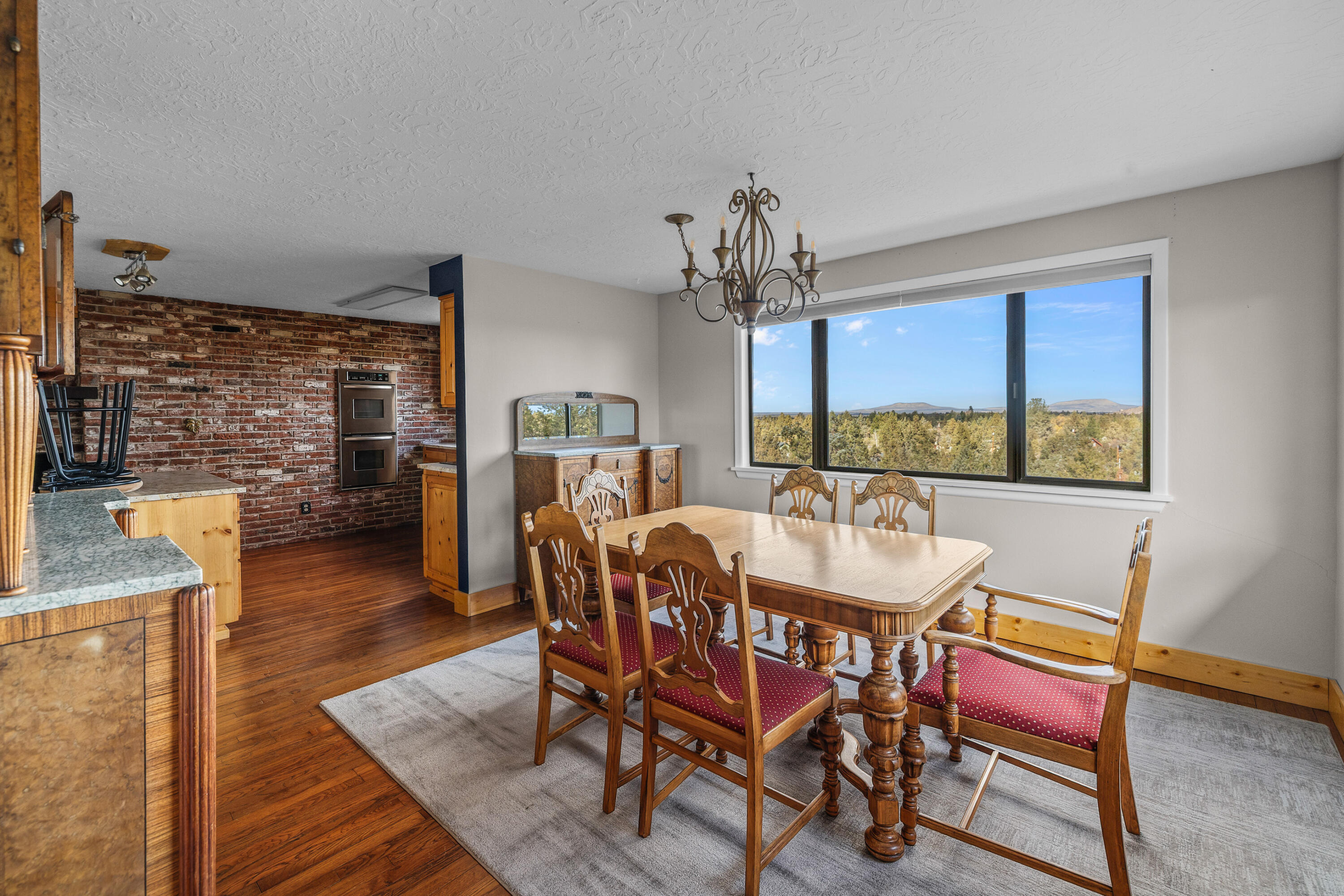 Howells Hilltop - Residential