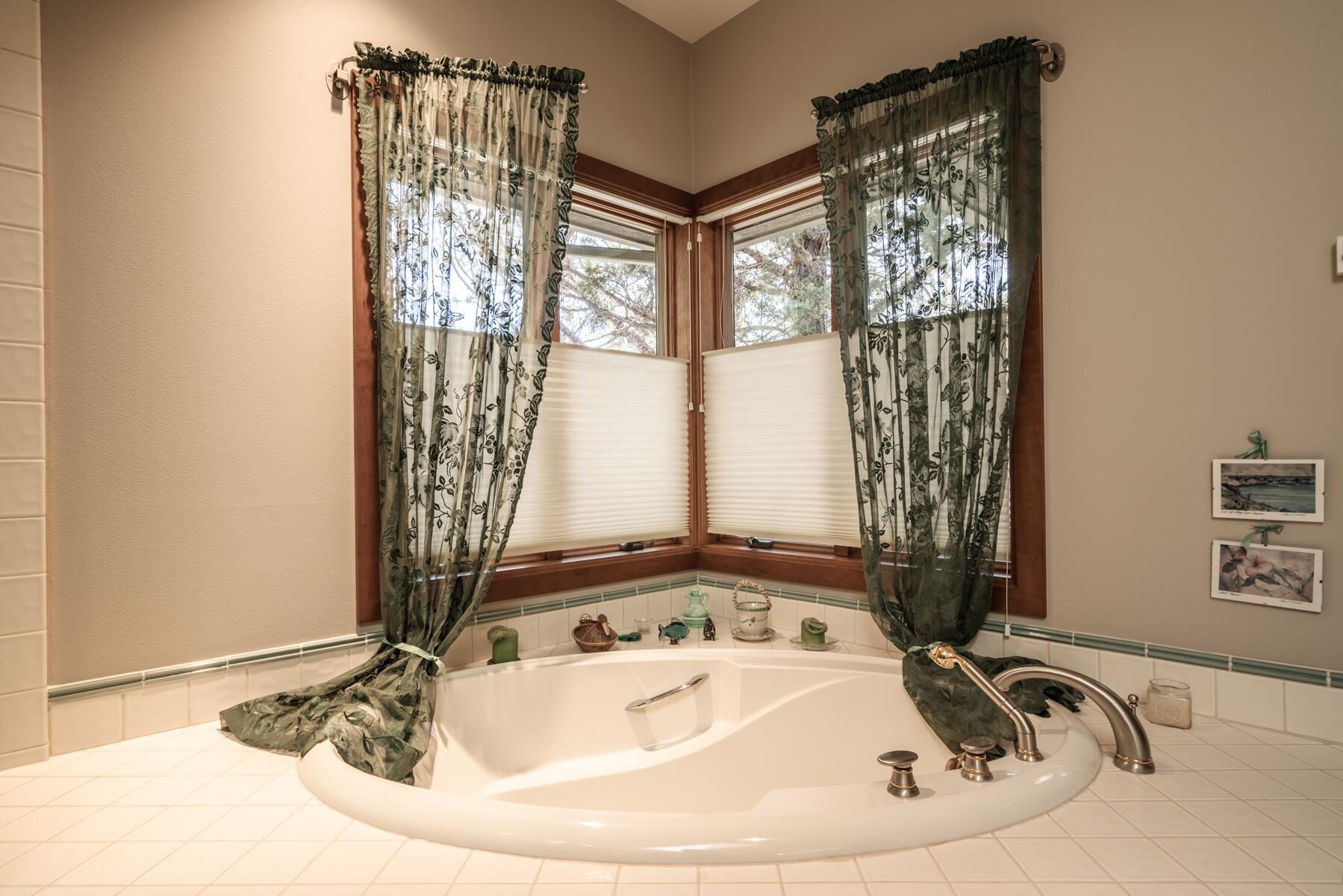 Awbrey Butte - Residential