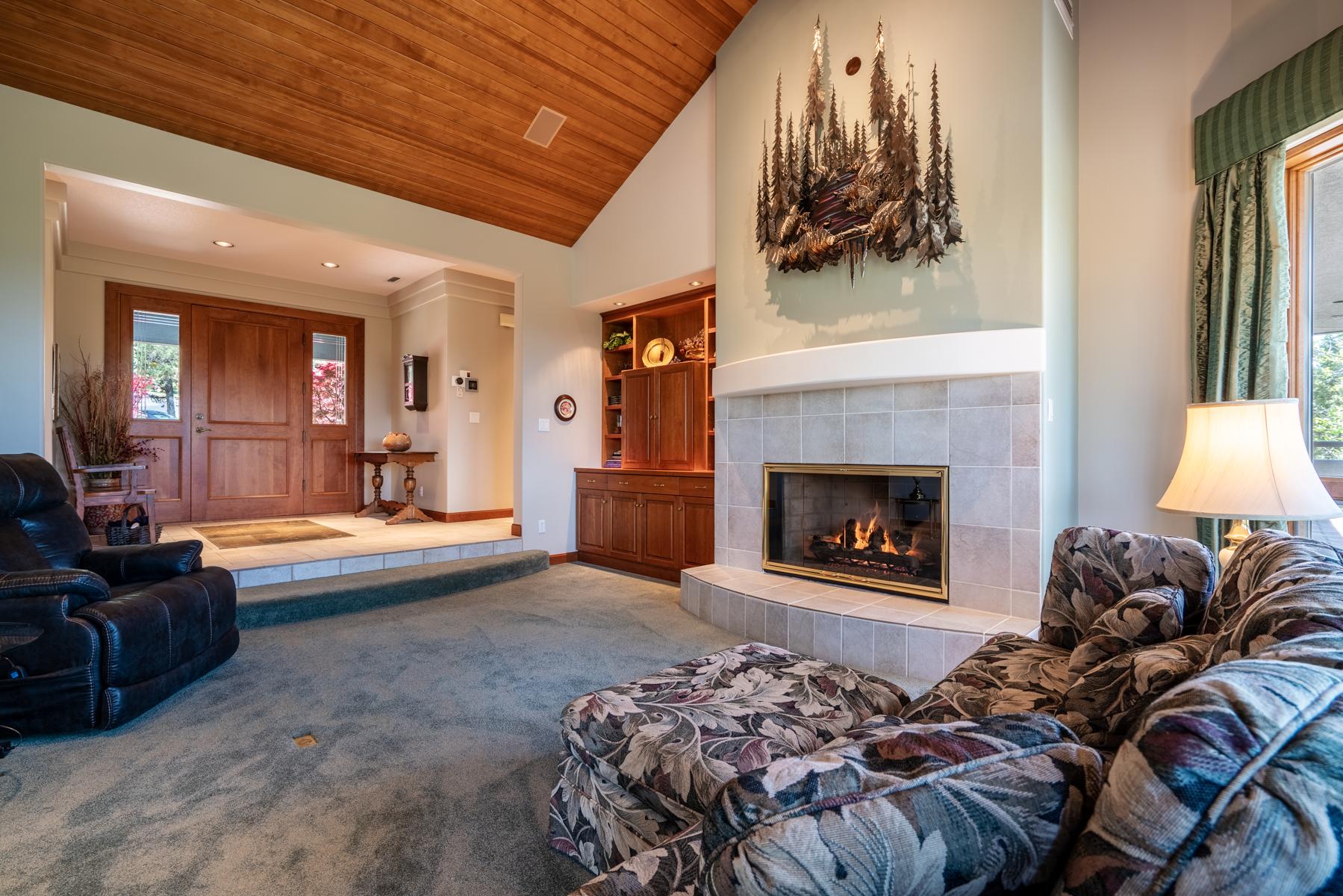 Awbrey Butte - Residential