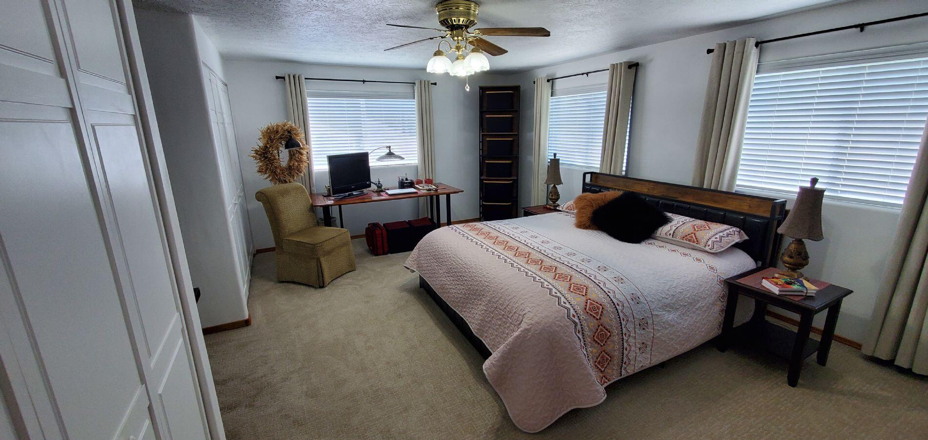 Evergreen Park - Residential