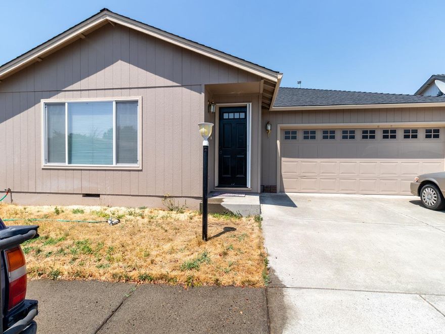 A house, A home and Great Clubgouse community for $70/month. The Community includes a clubhouse for use, A pool, A tennis court and Basketball court. New 2003 single Family, 3 bed 2 bath and a 2-car garage!