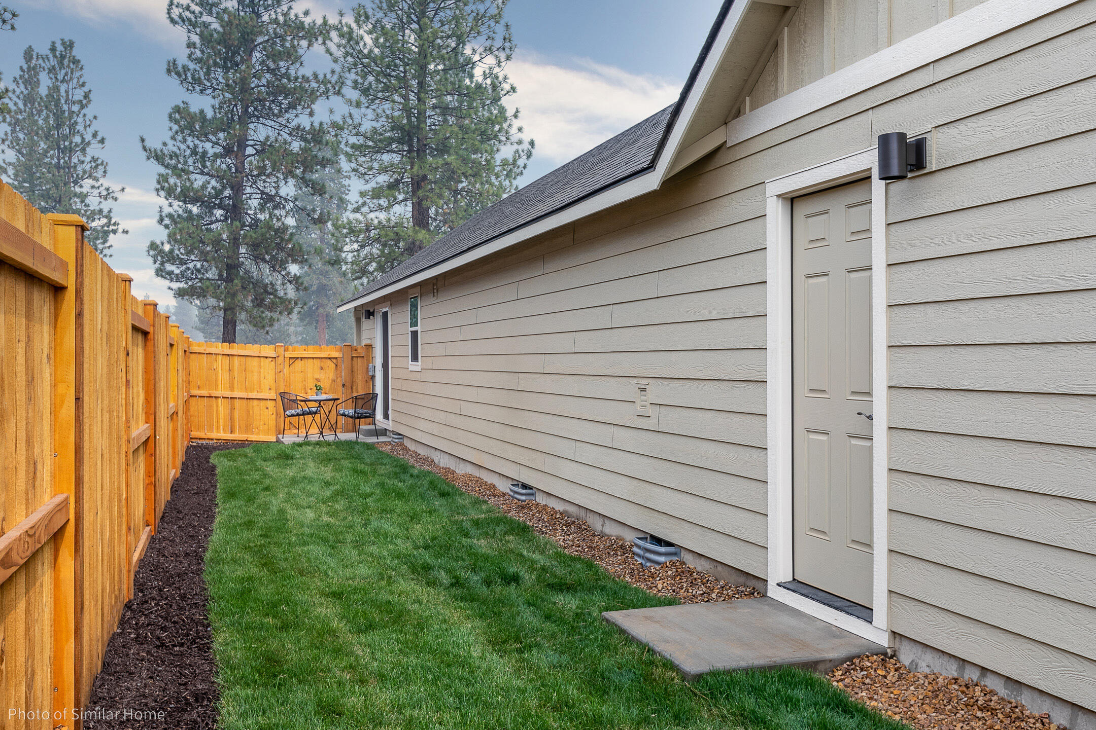 2833 NW Sterling Drive