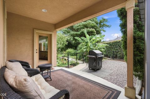 Tiny photo for 3716 Sherwood Park Drive, Medford, OR 97504 (MLS # 220225848)