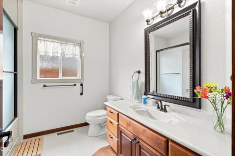 Tiny photo for 3716 Sherwood Park Drive, Medford, OR 97504 (MLS # 220225848)