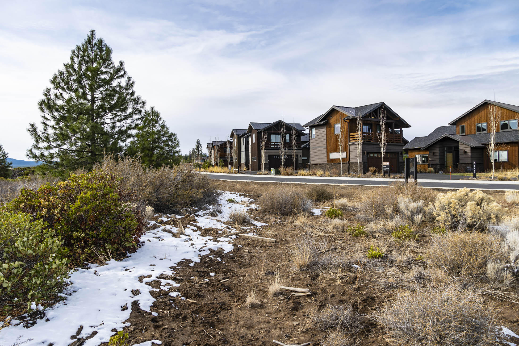 Tetherow - Commercial Sale