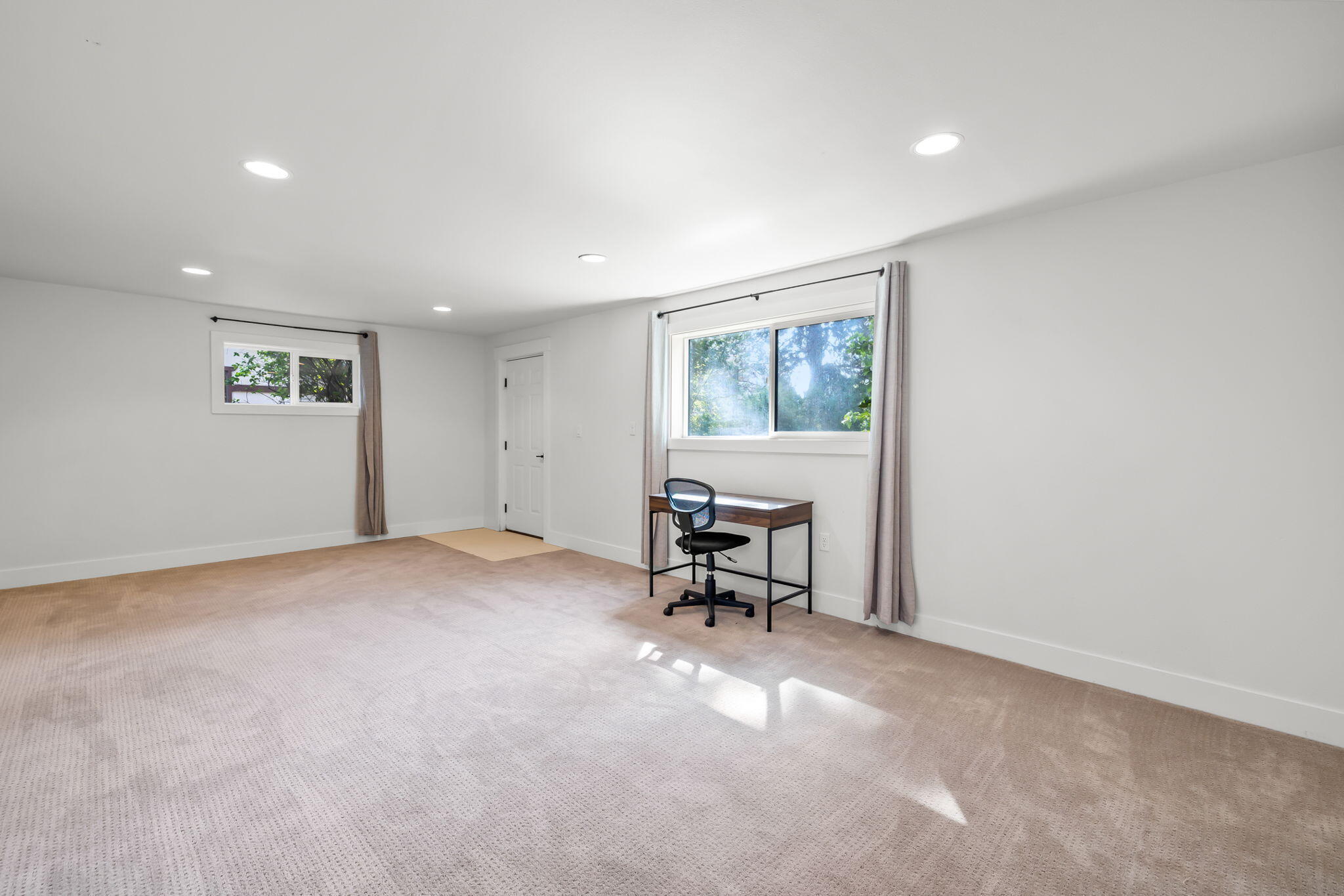 Pine West - Residential