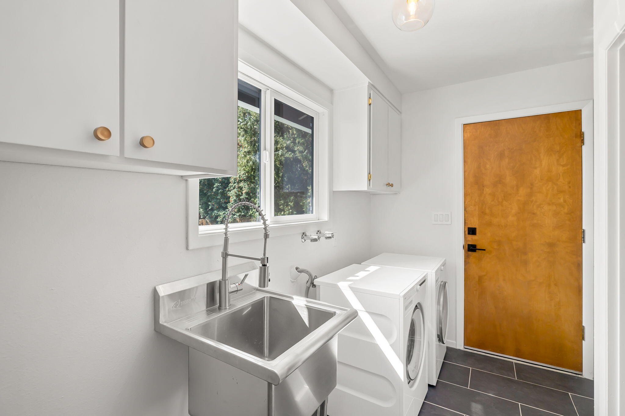 Pine West - Residential