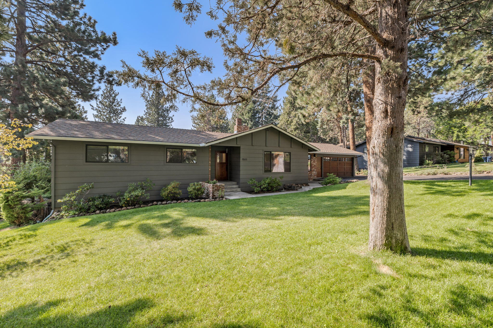 Pine West - Residential