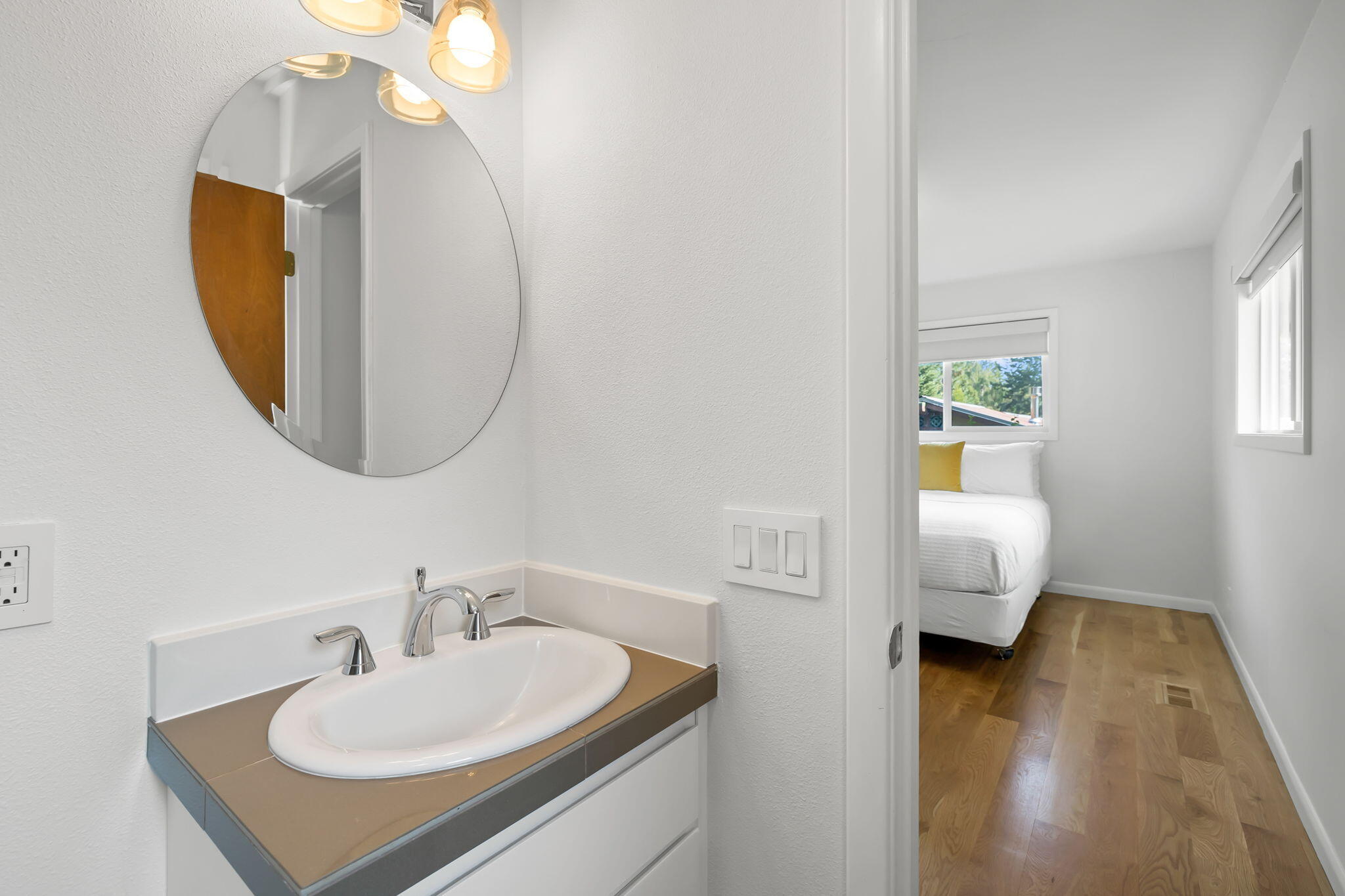 Pine West - Residential