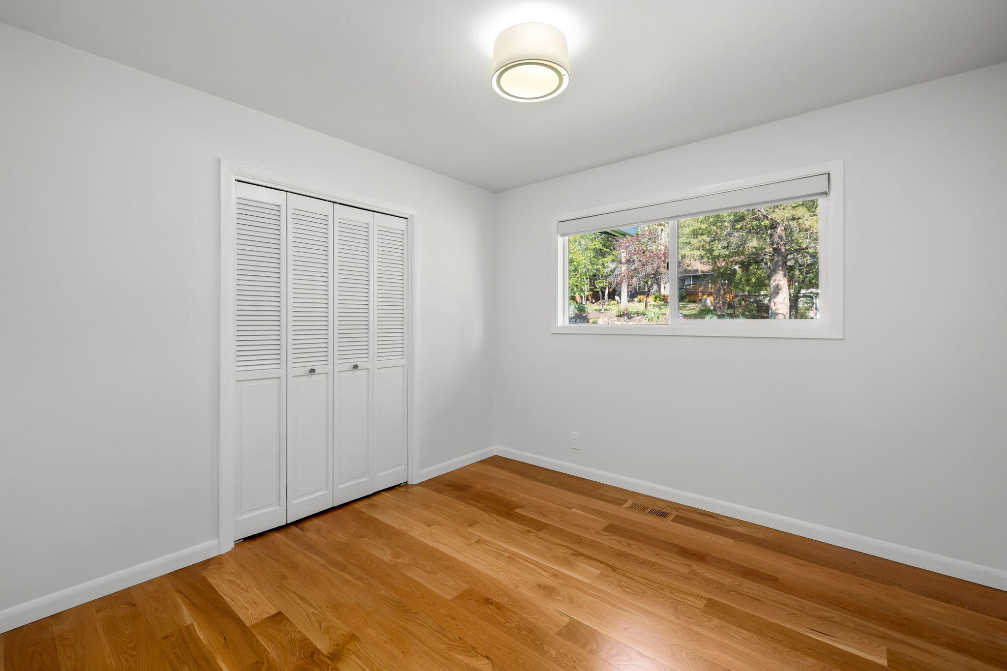 Pine West - Residential