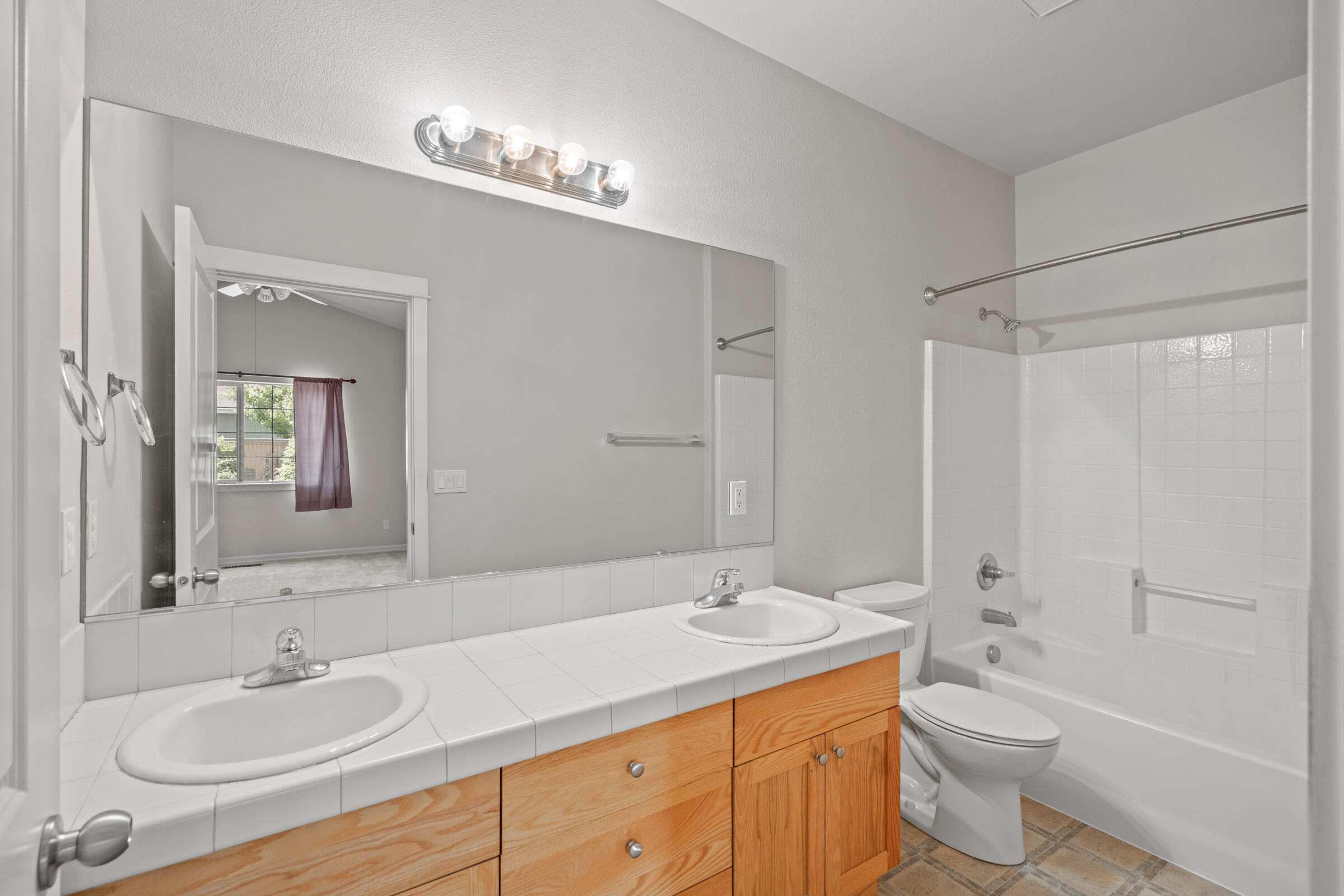 Forrest Commons - Residential