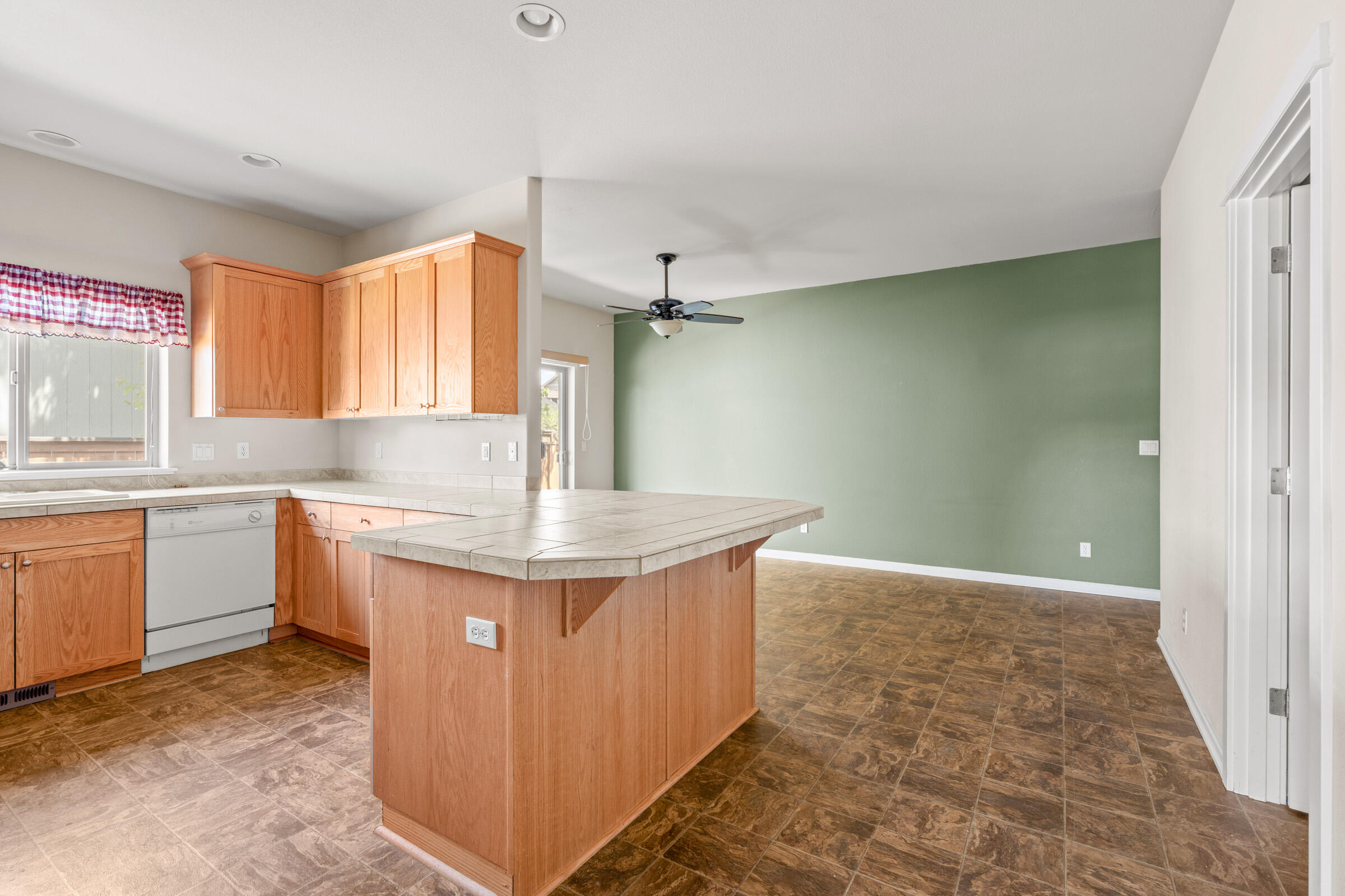 Forrest Commons - Residential